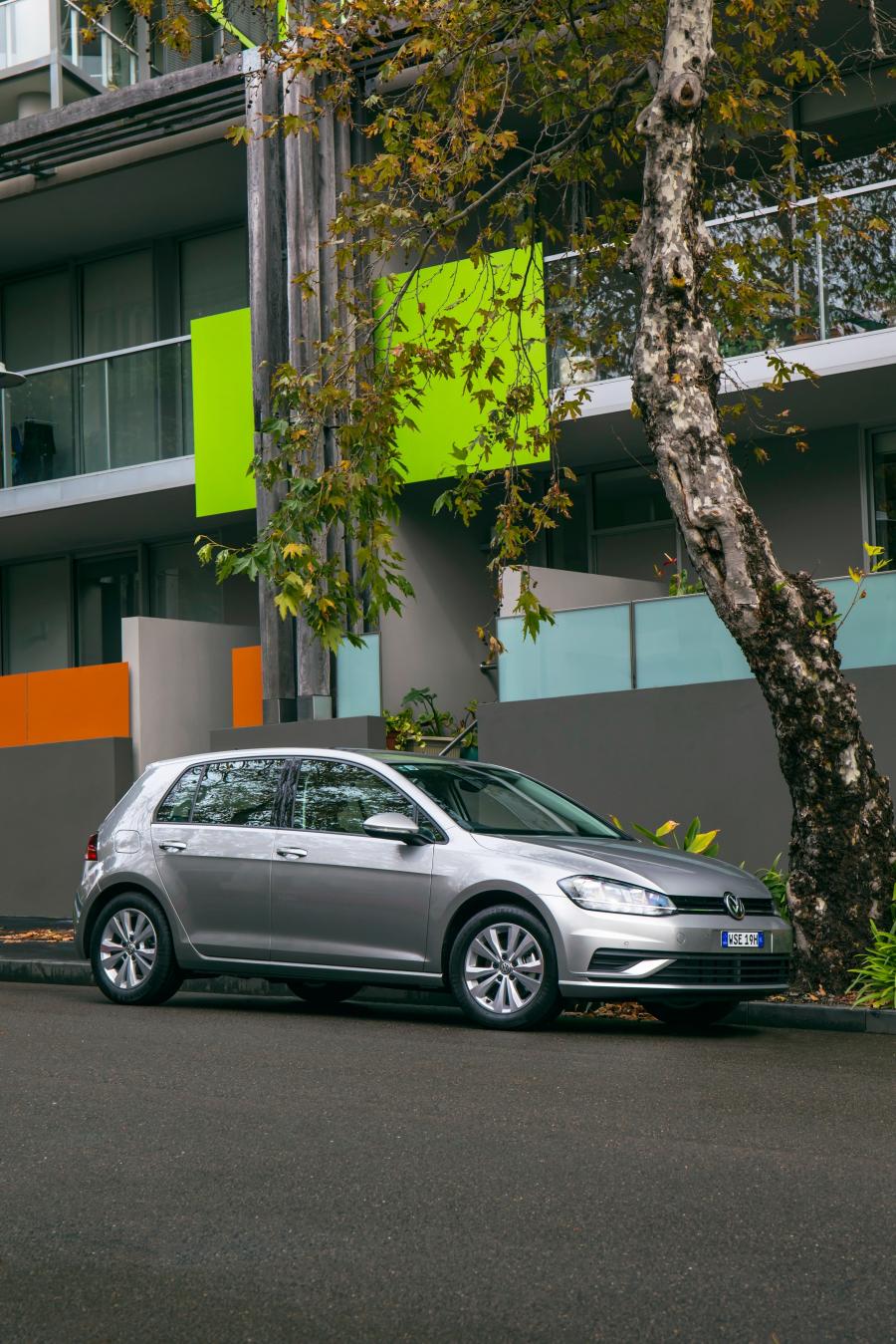  Volkswagen Golf TSI 5-Door 2017 года  (AU) (фото 20 из 21)